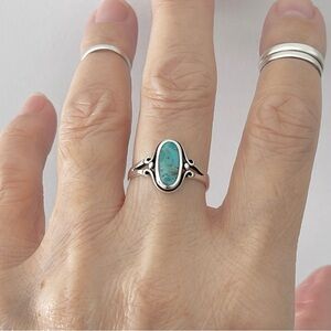 🎈TOP SELLER🎈Sterling Silver Oval Turquoise Ring, Dainty Ring, Silver Rings